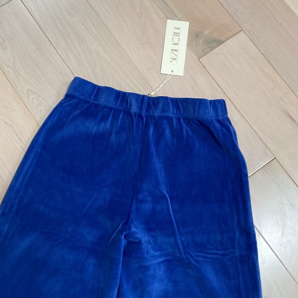 Suzie Kondi classic blue high waist Harem pants in velour - Picture 10 of 16